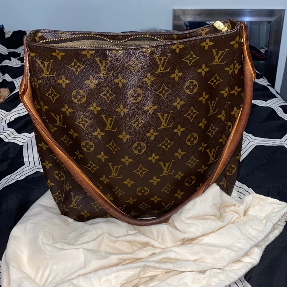 Louis Vuitton looping bag